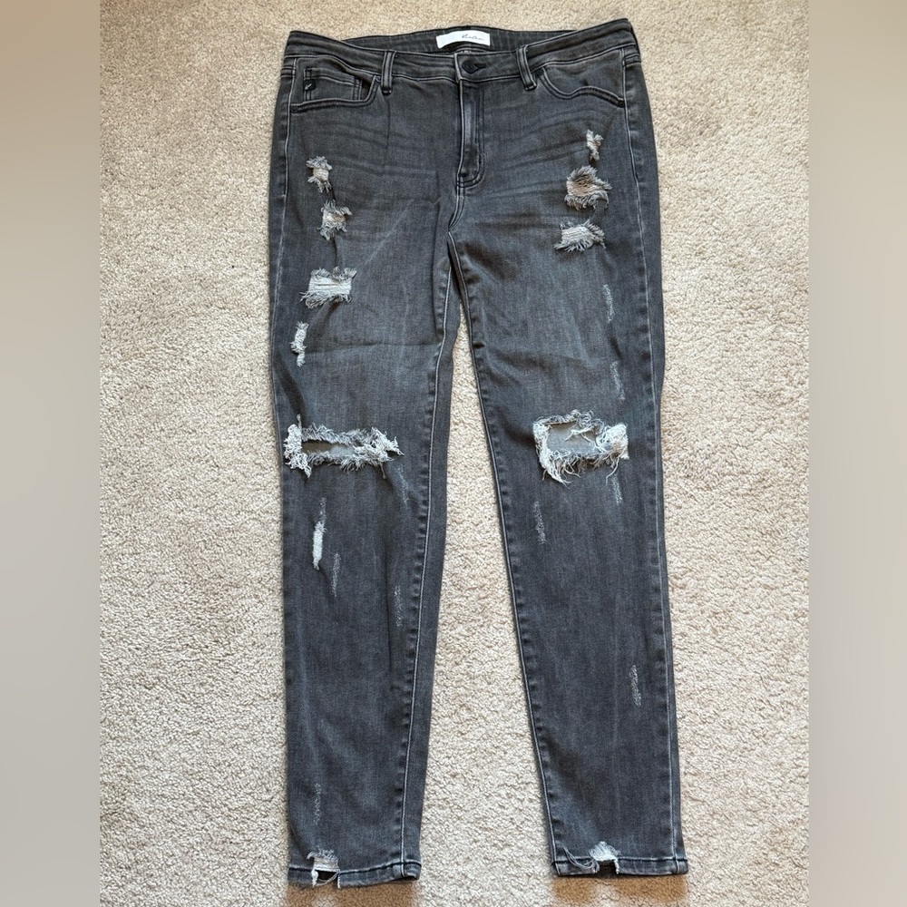 Kan Can boutique distressed jeans size 13 (30)